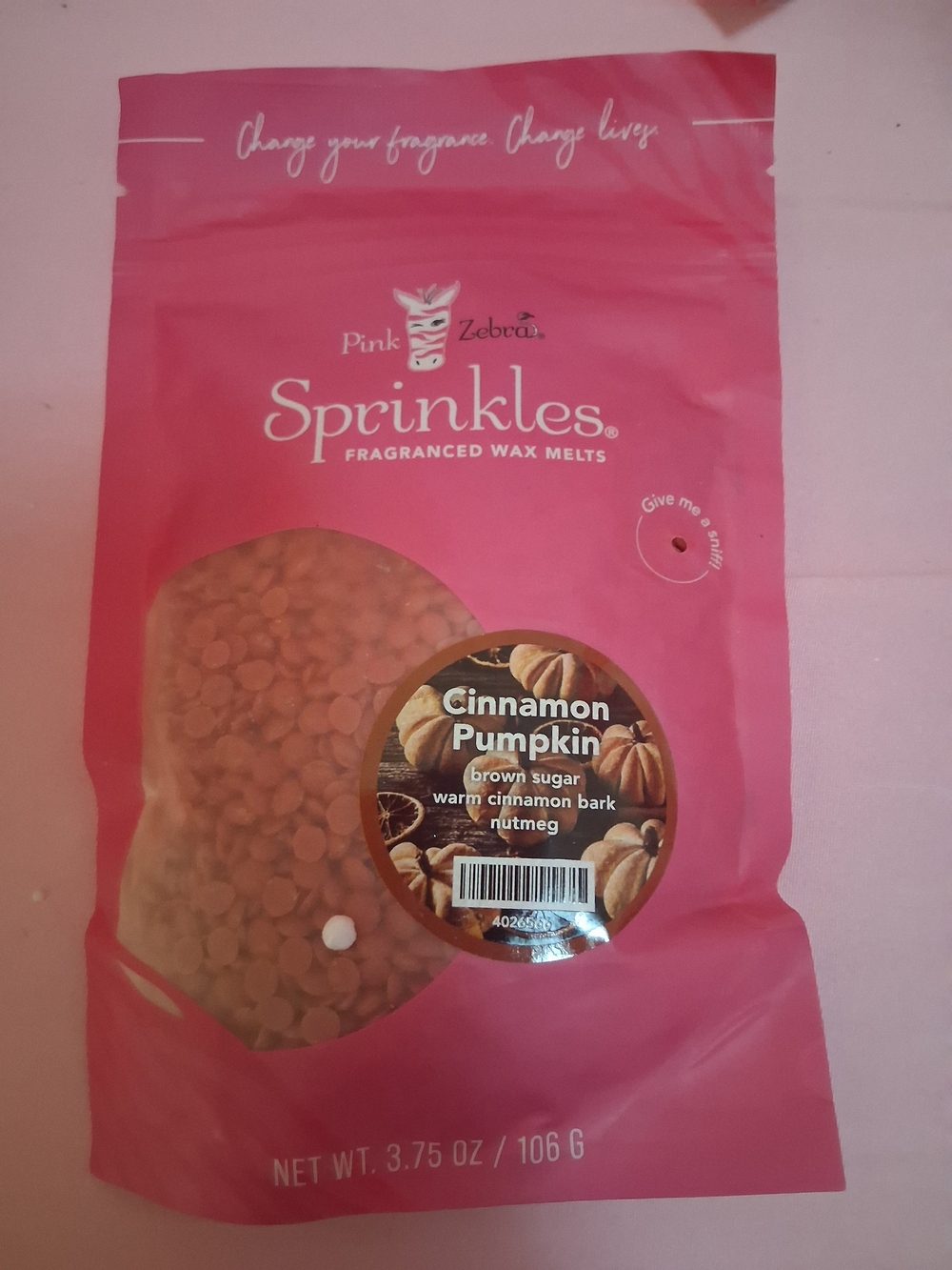 Fragranced wax melts package